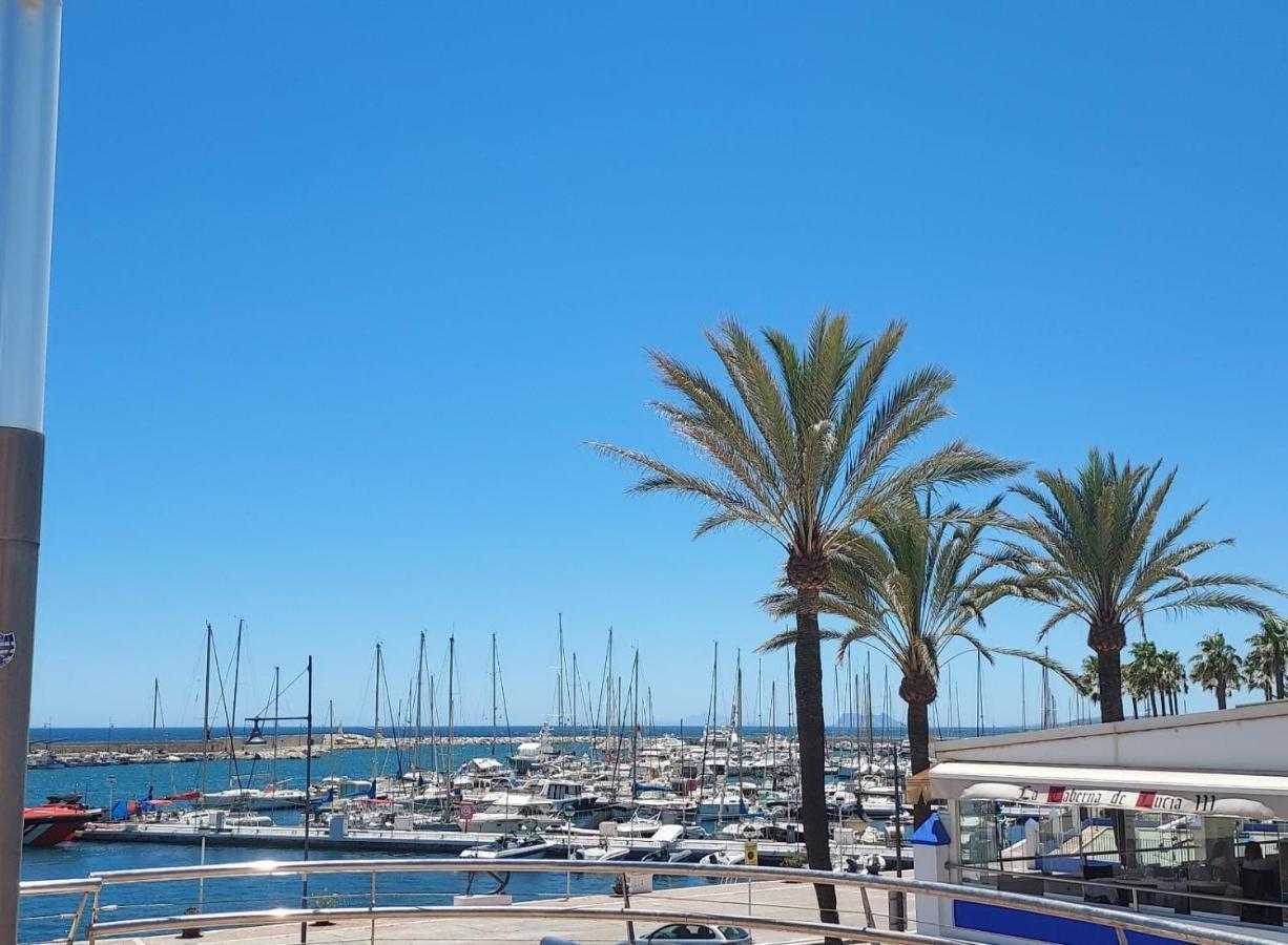 Apartamento A 150 Metros De La Playa Y Del Puerto Deportivo Estepona Exteriör bild